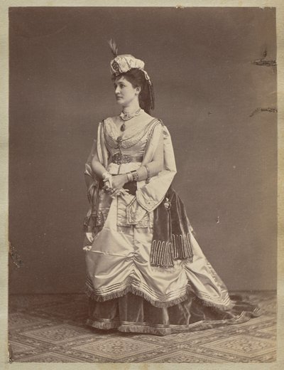  av Carol Szathmari