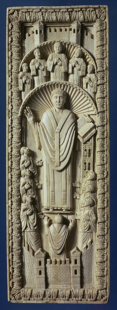 En erkebiskop blant hans kor, ca. 875 e.Kr. (elfenbenspanel) av Carolingian School