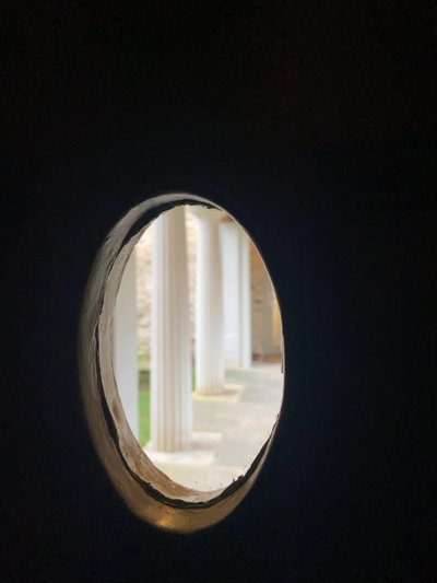 Komposisjon - Arkitektur - Detaljer, 2022 (foto) av Cécile Jamet