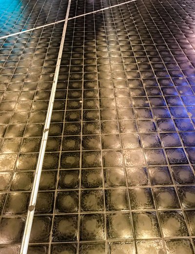 Komposisjon - Refleksjoner, 2019 (foto) av Cécile Jamet
