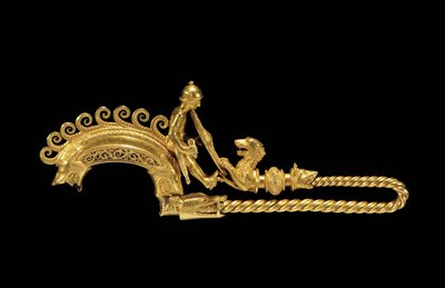 Svært viktig La Tene kriger fibula (gull) (se også 1065823-7) av Celtic