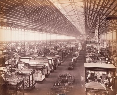 Hovedbygningen, fra østgalleriet, Centennial Exhibition, Philadelphia av Centennial Photographic Co.