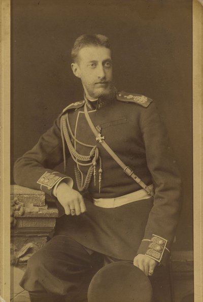 Constantin Constantinovitch de Russie - Portrett av storhertug Constantine Constantinovich av Russland (1858-1915), av Bergamasco, Charles (Karl) (1830-1896). Albumin Photo, ca. 1880. Russisk stats film- og fotoarkiv, Krasnogorsk av Charles Bergamasco