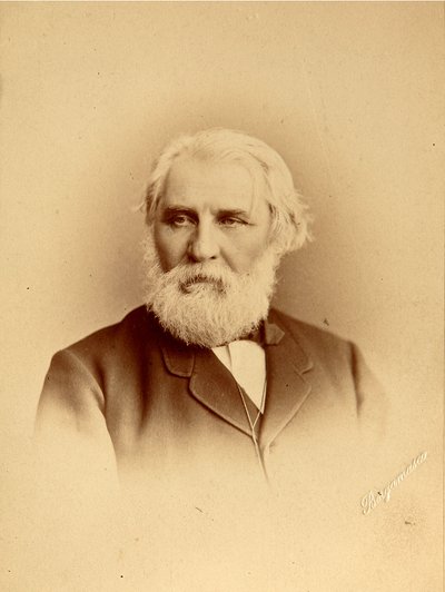 Portrett av forfatteren Ivan Sergeyevich Turgenev (Sergueievitch Tourgueniev) (1818-1883). Albumin-foto av Charles (Karl) Bergamasco (1830-1896) av Charles Bergamasco