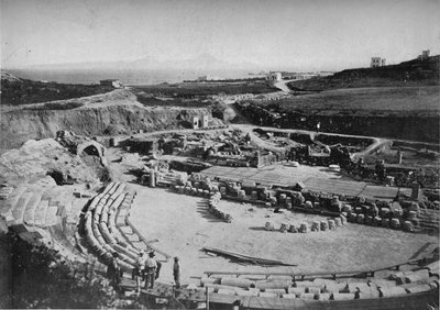 Kartago. Amfiteateret, c1913 av Charles J. S. Makin
