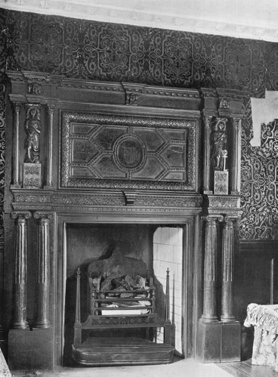 Et Mantel-stykke fra 1953: Gammelt håndlaget flokkpapir av Charles Latham