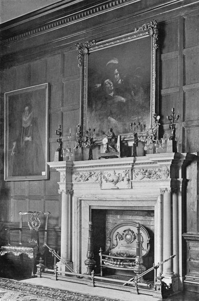 South End of Long Gallery (s/hvitt bilde) av Charles Latham