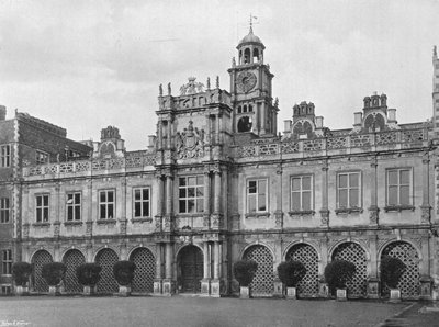 South Front, som viser lengden på Long Gallery av Charles Latham