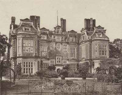 Swateley Hall, Uxbridge, hagefronten av Charles Latham