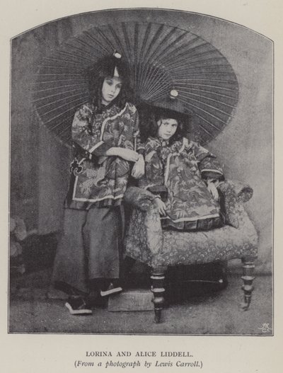 Lorina og Alice Liddell (s/hvitt bilde) av Charles Lutwidge Dodgson