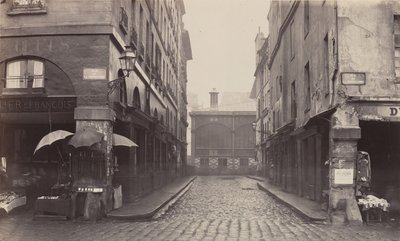 Rue du Contrat-Social, rue de la Tonnellerie, 1864-1865. av Charles Marville