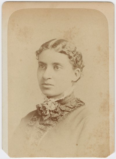 Carte de vision eller Lottie Grimke, ca. 1870 av Charles Milton Bell
