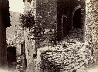 En gate i Sainte-Agnès nær Roquebrune av Charles Nègre