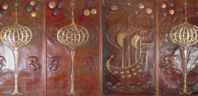 Pregede, malte og forgylte skinnpaneler, laget av Guild of Handicraft, 1892 (skinn) av Charles Robert Ashbee