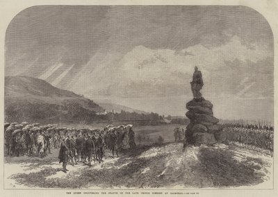 Dronningen avdekker statuen av den avdøde prinsgemalen på Balmoral av Sir John Charles Robinson