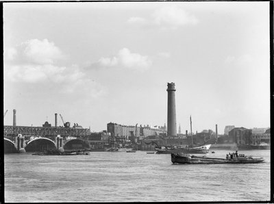 Shot Tower and Lead Works, Belvedere Road, Lambeth, Greater London Authority, 1936. av Charles William Prickett