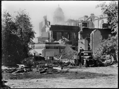 Whitehall Gardens, Whitehall, City of Westminster, Greater London Authority, sent på 1930-tallet. av Charles William Prickett