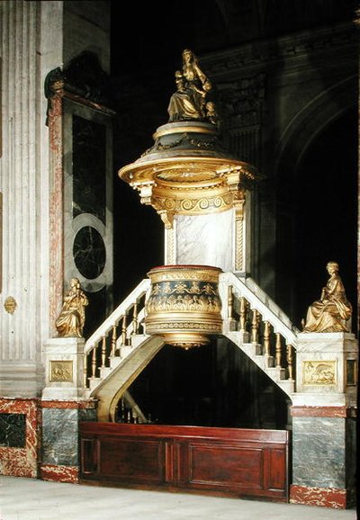 Prekestol med forgylte figurer av Faith and Hope av Guesdon og Charity av Dumont av Charles de Wailly
