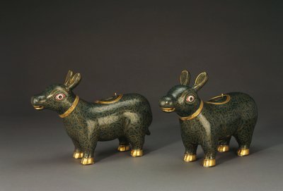 Et par cloisonne emalje tapirer danner kar av Chinese School