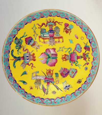 Dekorert plate, 1736-95 (keramikk) av Chinese School