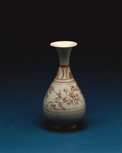 Rød underglasurflaske av Yuhachan, Yuan-dynastiet, 1300-tallet av Chinese School