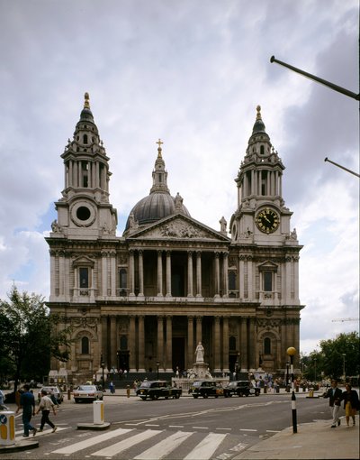 Utsikt over katedralen Saint Paul designet av arkitekten Christopher Wren (1632-1723) 1675-1710 London, England av Christopher Wren