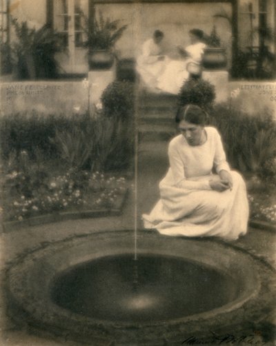 The Fountain (platinatrykk) av Clarence Henry White