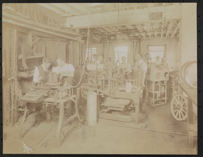 Dressler & Co. filmlaboratorium med menn som jobber, New York av Company Byron