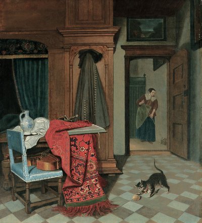 Interiør med et teppe, et sverd og en kanne på et bord, en cello på en stol, en frakk hengende på et skap, en katt som leker med en ball, en hushjelp bortenfor av Cornelis de Man
