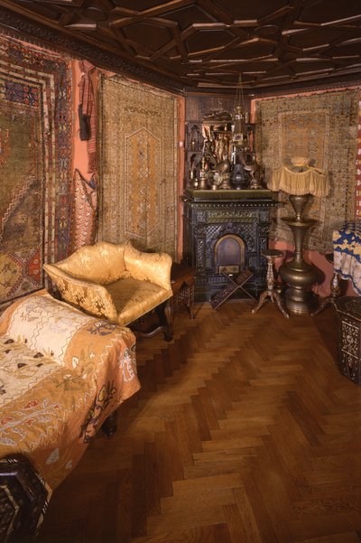 Chateau - Harem hamp farm av Czech School