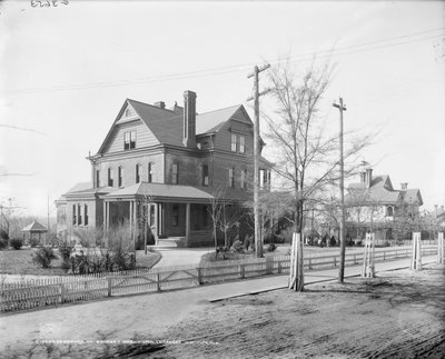 Bosted til Booker T. Washington, Tuskegee Institute, ca. 1906 (s/hvitt-bilde) av Detroit Publishing Co.