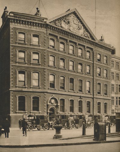 Kontorer til The Times i Queen Victoria Street nær et historisk sted, c1935. av Donald McLeish