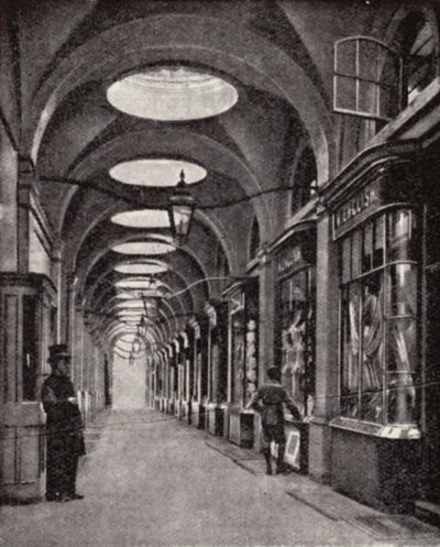 Royal Opera Arcade, Pall Mall, London (s/hvitt bilde) av Donald McLeish