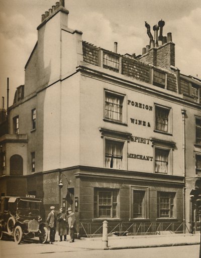 The Running Footman, A Picture of the Old Mayfair, c1935. av Donald McLeish