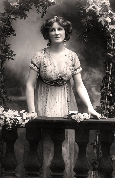 Nina Sevening, skuespillerinne, 1900-tallet. av Dover Street Studios