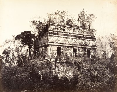 Fengselet, i Chichen-Itza, 1857-89. av Désiré Charnay