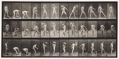 Plate 317. Heaving a 70-lb stein av Eadweard Muybridge