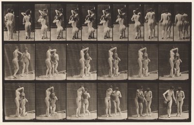 Plate 453. To modeller; 8 knel, drikker fra vannkrukke i hendene av Eadweard Muybridge