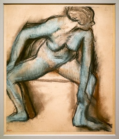 Danser i badedrakt. Rundt 1896. Pastell på velin papirlim på papp. av Edgar Degas