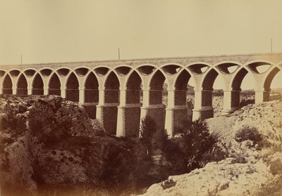 Viadukten i Saint-Chamas av Édouard Baldus