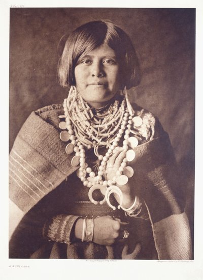 En Zuni-jente av Edward Sheriff Curtis