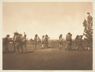 Arikara Medicine Ceremony - Dance of the Fraternity, 1908. av Edward Sheriff Curtis