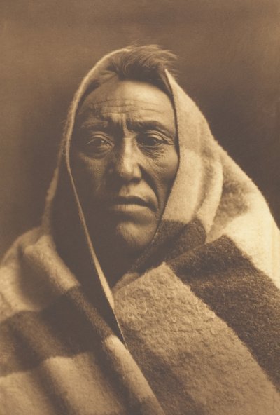 Midtkalv – Piegan, 1900. av Edward Sheriff Curtis
