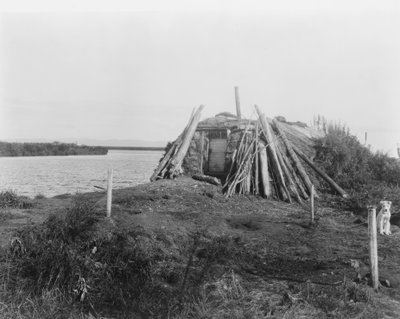 På Selawik-elven, ca. 1929 (s/hvitt-bilde) av Edward Sheriff Curtis