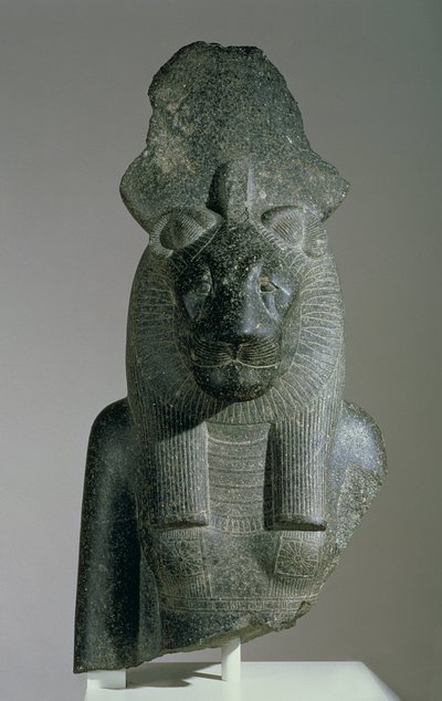Byste av Sakhmet fra en sittende statue, enten fra Mut Precinct eller liktempelet til Amenhotep III (granodiorite) av Egyptian 18th Dynasty