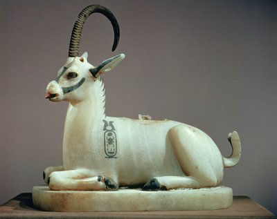 Lokk på en uguent krukke i form av en steinbukk, fra graven til Tutankhamon (ca. 1370-52 f.Kr.) New Kingdom (malt alabast) av Egyptian 18th Dynasty