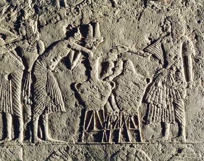 Livet i en militærleir: arbeidere ansatt i drikkevarekontroll (vin og øl), lettelse fra graven til Horemheb i Saqqara, detalj av Egyptian 18th Dynasty