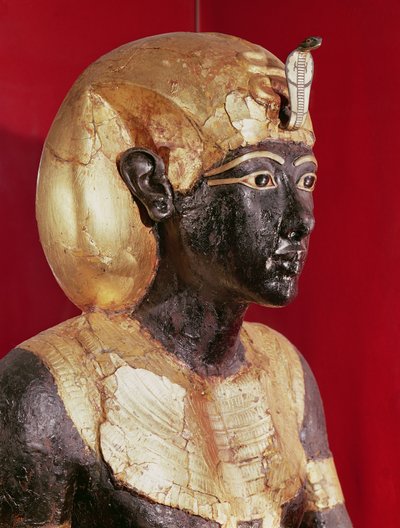 Statue av Tutankhamun i naturlig størrelse, fra Tutankhamons grav av Egyptian 18th Dynasty