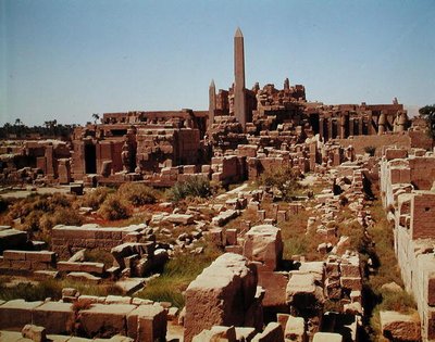 Utsikt over Temple of Amun, New Kingdom av Egyptian 18th Dynasty