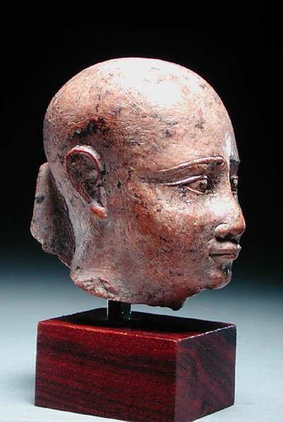 Mannshode, ca. 350 f.Kr. (kalkstein) (se også 185236) av Egyptian 30th Dynasty